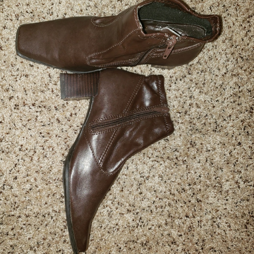 Markon booties